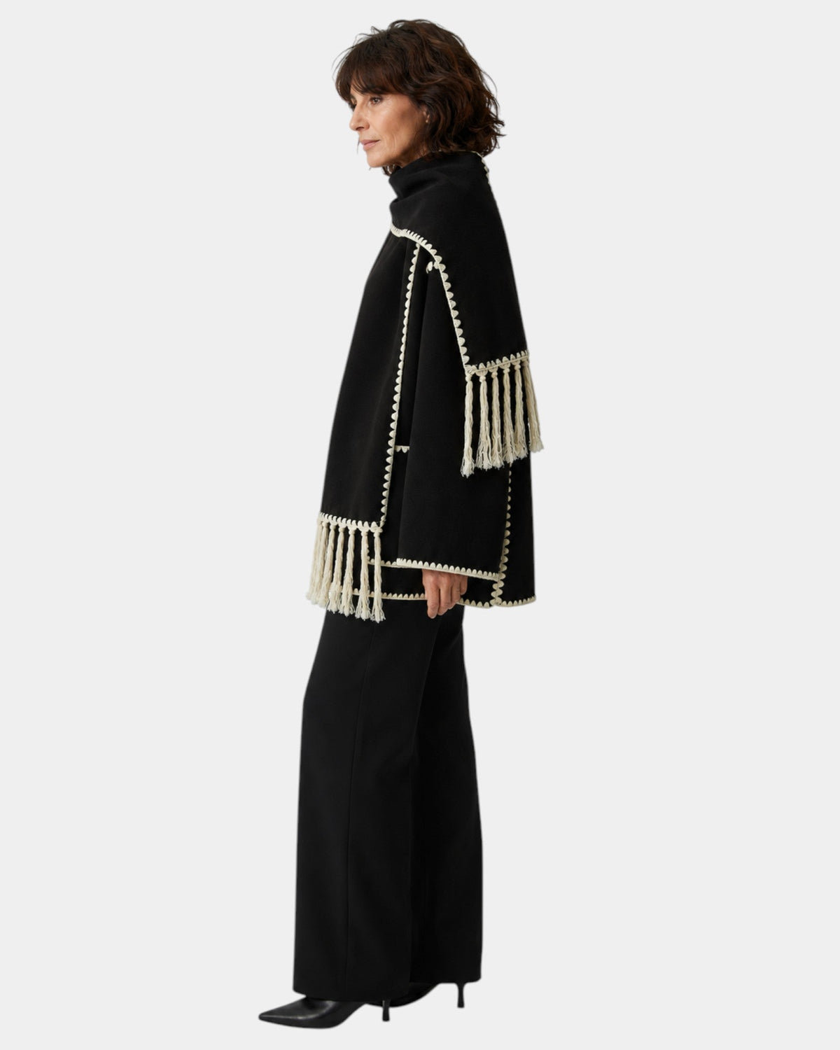 Livéanne | Veste cintrée avec écharpe assortie